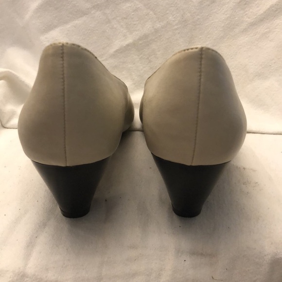 New Soft Style Hush Puppies Guilana Pump Size 8.5 - Picture 5 of 11